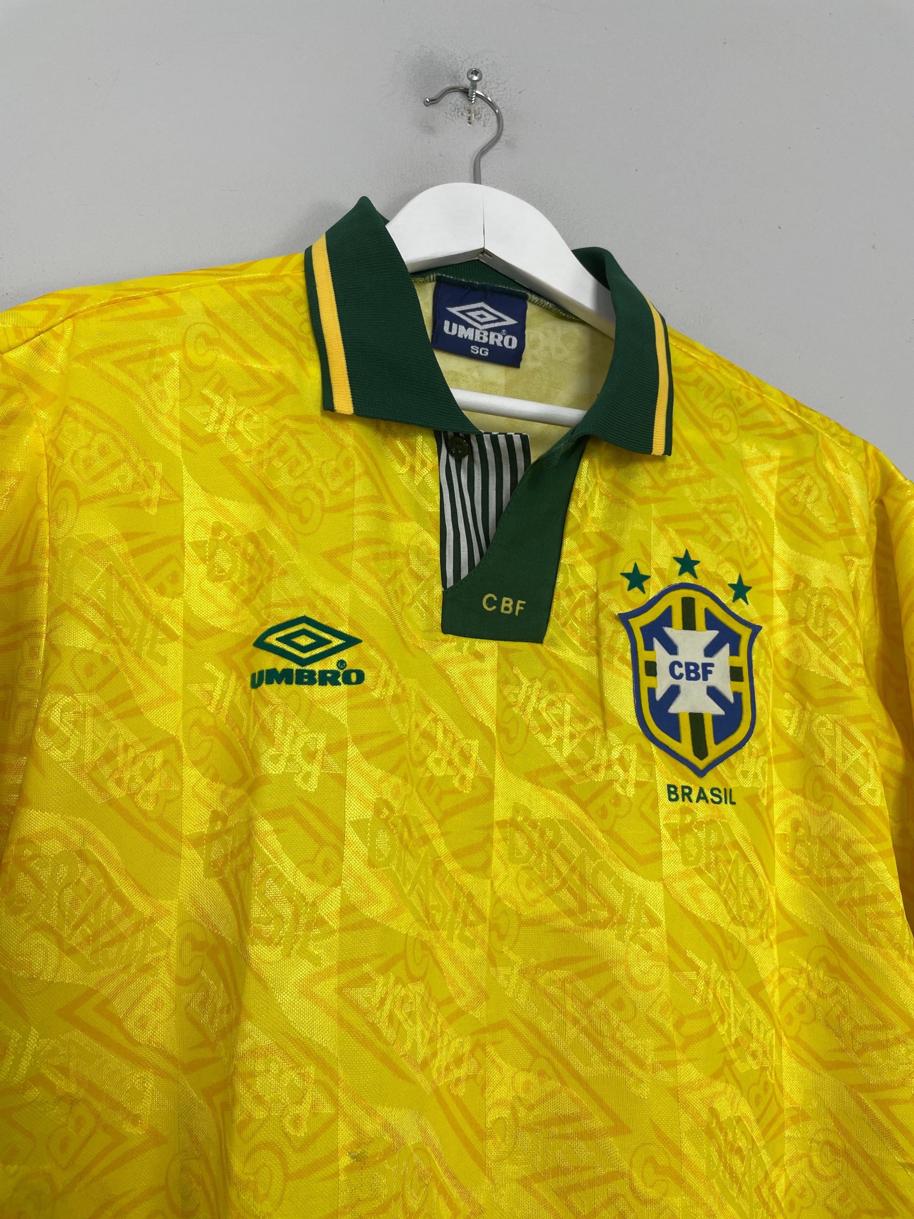 1991/93 BRAZIL HOME SHIRT (L) UMBRO