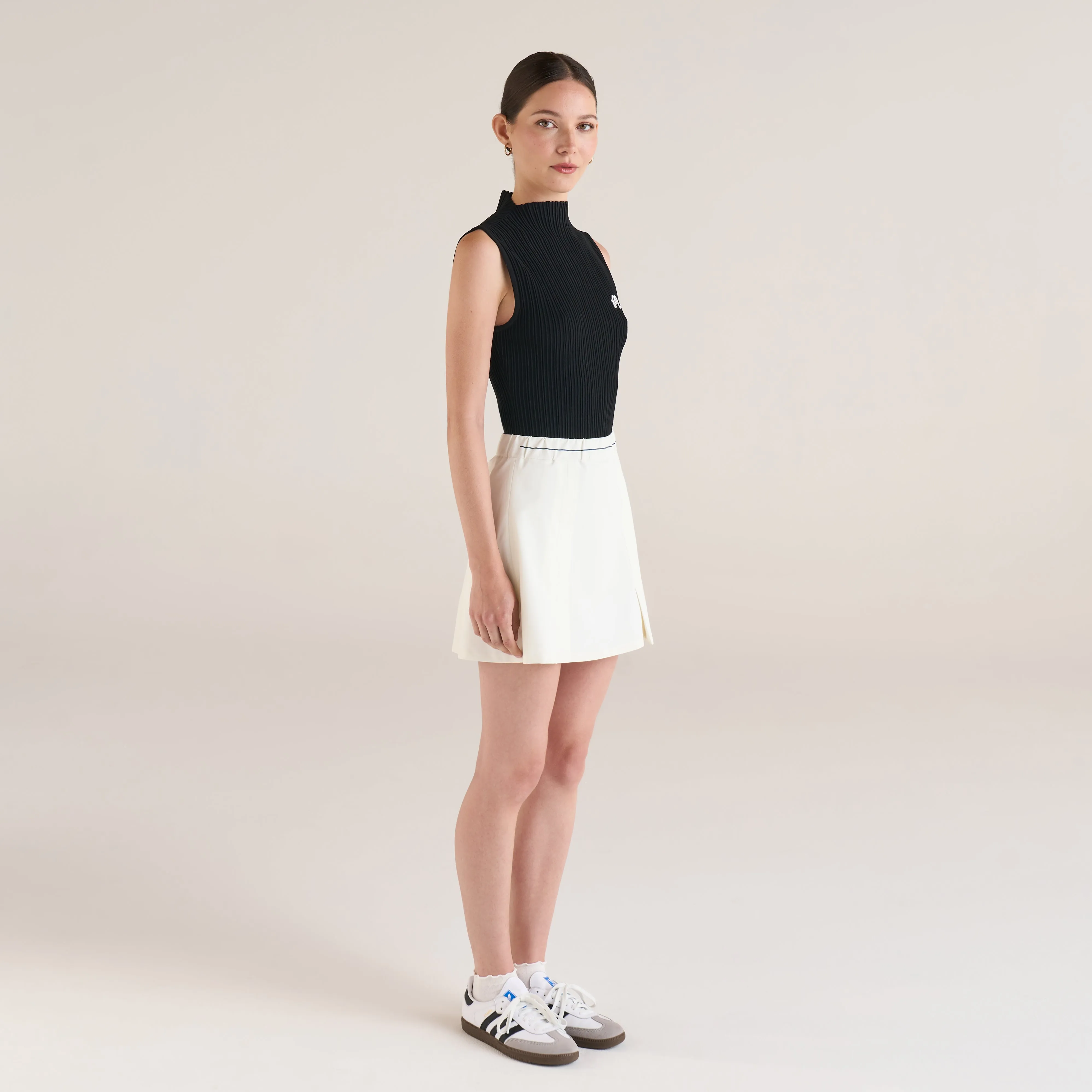 ACE SLEEVELESS MOCKNECK II