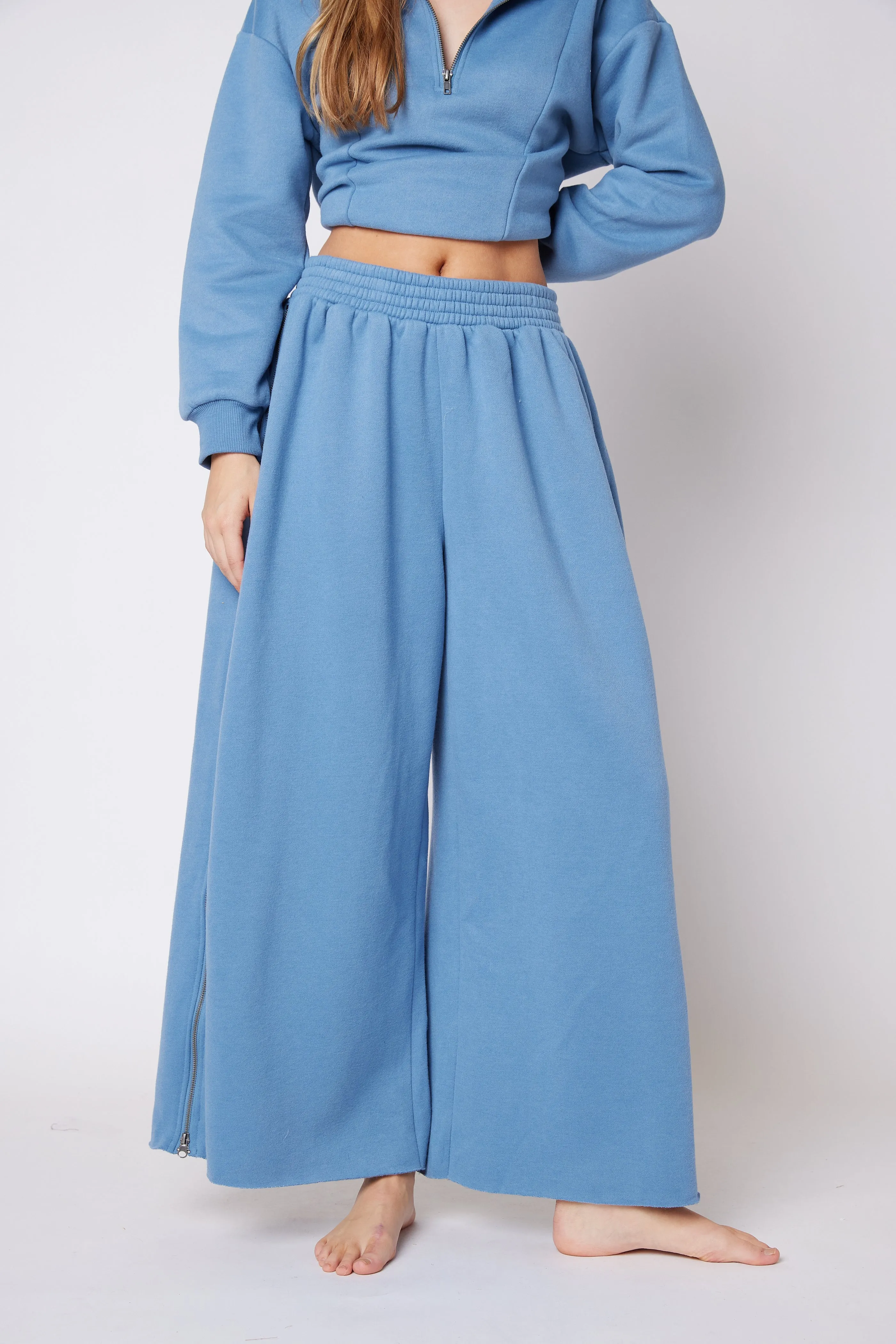 Aria Wide Leg Zipper Sweatpant