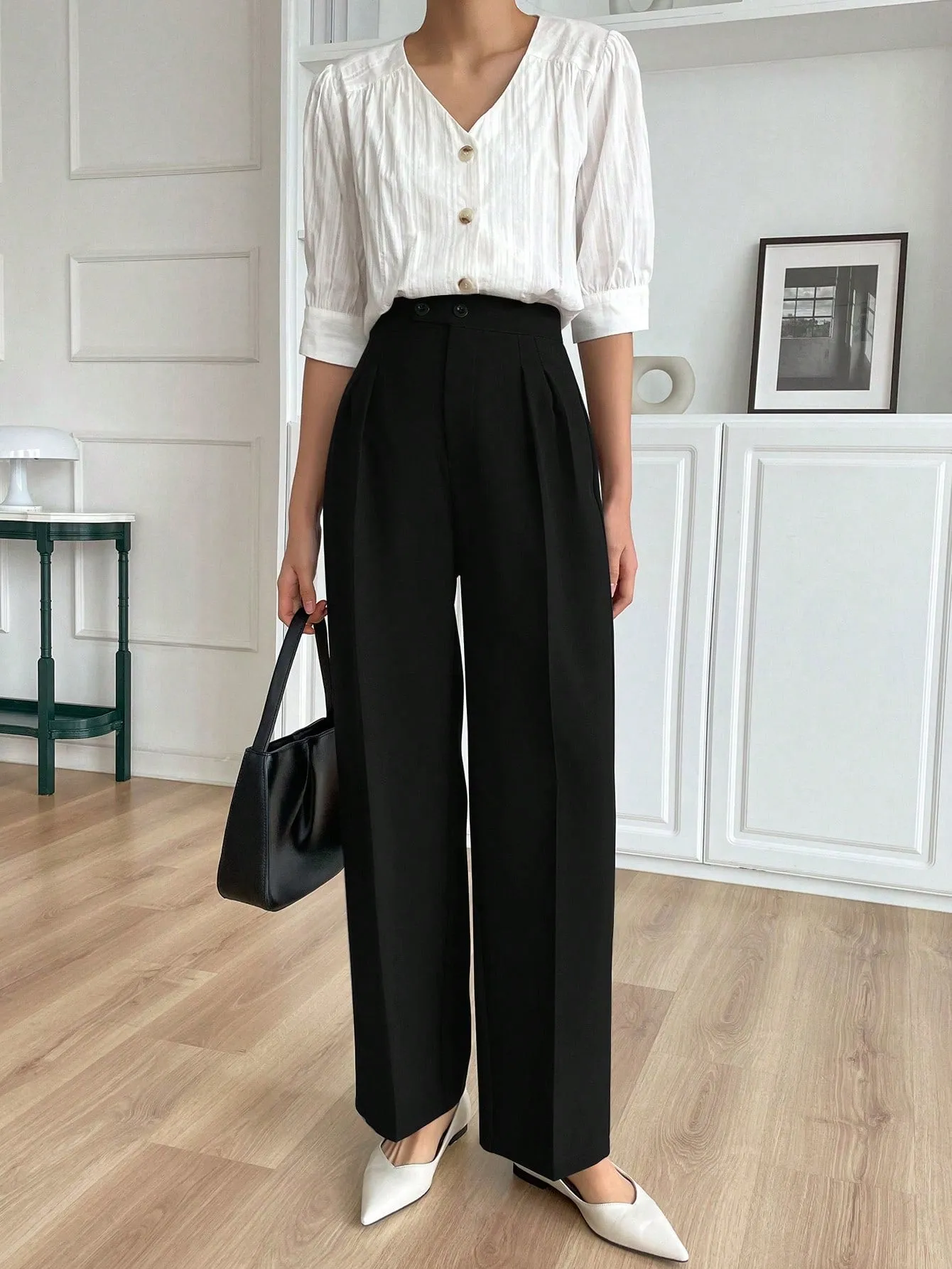 Black High Waist Plicated Detail Straight Leg Pants