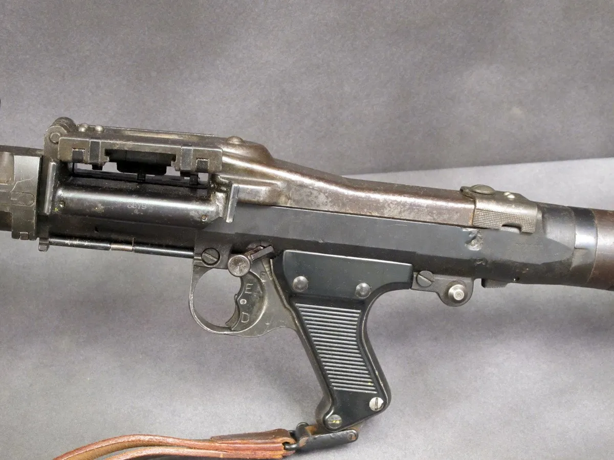 German MG 34 Display Machine Gun with Bakelite Butt Stock