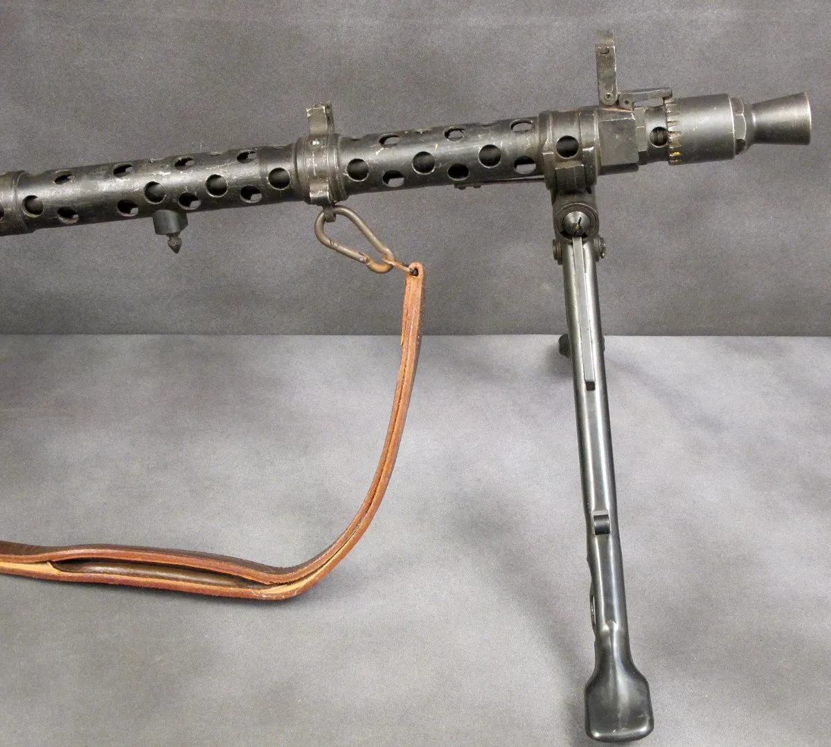 German MG 34 Display Machine Gun with Bakelite Butt Stock