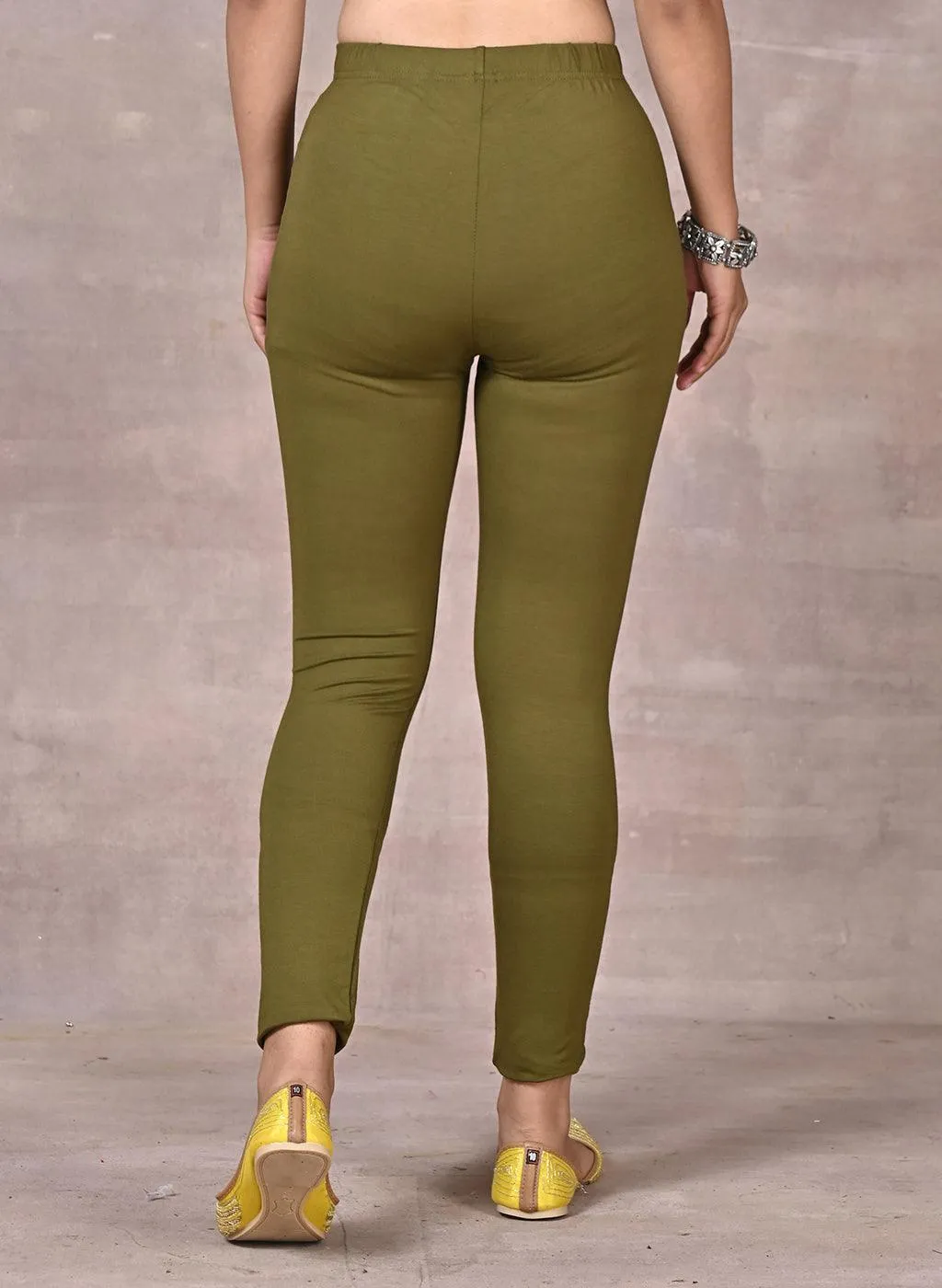 Sofia Mehndi Green Skinny Fit Leggings for Women