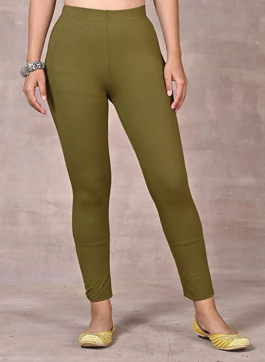 Sofia Mehndi Green Skinny Fit Leggings for Women